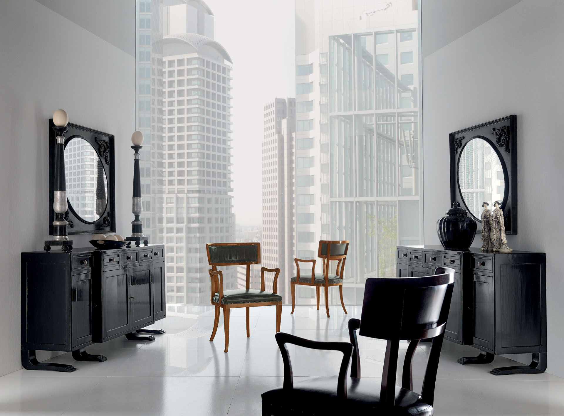 Rendering mobili di lusso. Arredo classico, madie laccato nero, sedie in legno. Design moderno di Bertelè Mobili