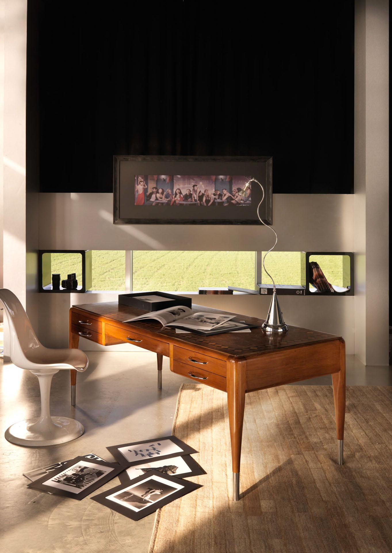 Rendering ufficio moderno con scrivania in legno, lampada e sedia design moderno. Progetto di interior design di Bertelè Mobili (Verona)